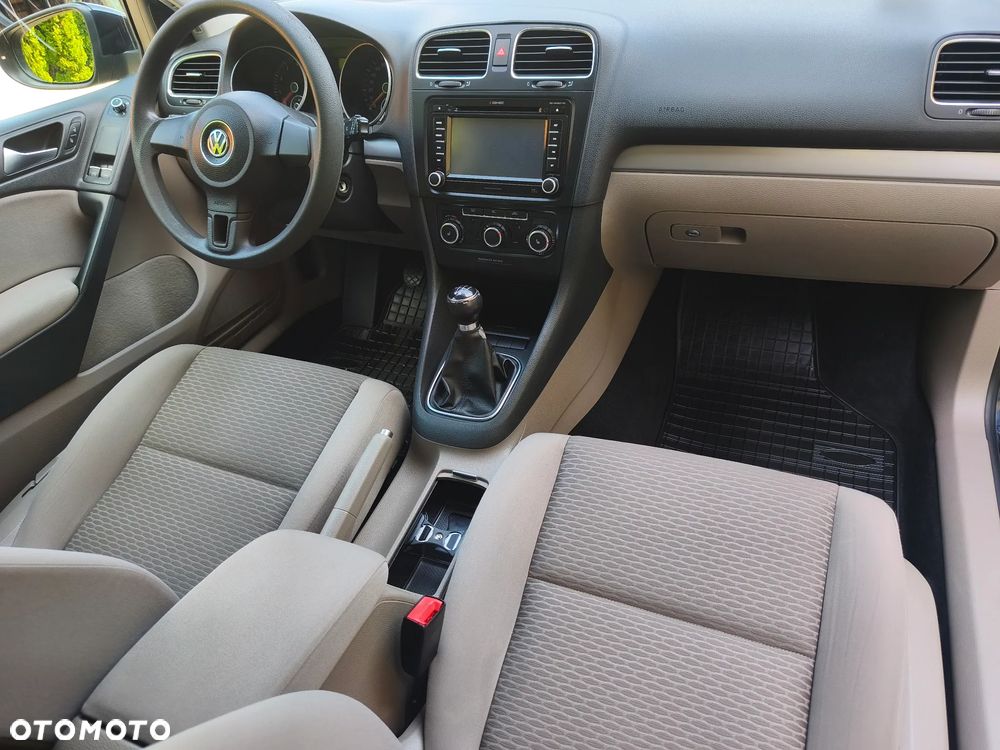 Volkswagen Golf 1.4 Comfortline - 21