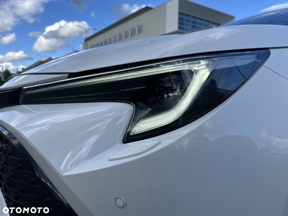 Toyota Corolla 1.8 Hybrid Style - 11