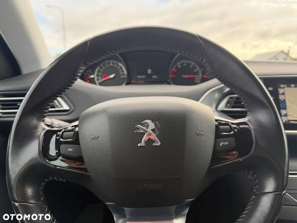 Peugeot 308 1.6 Premium - 23