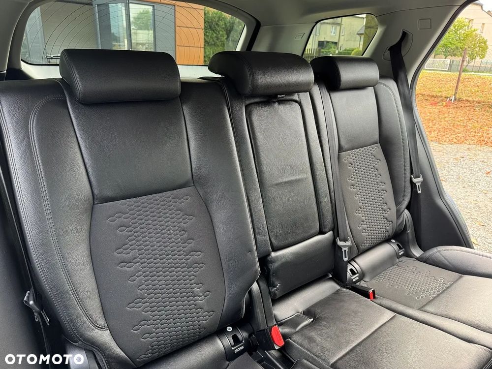 Land Rover Discovery Sport - 29
