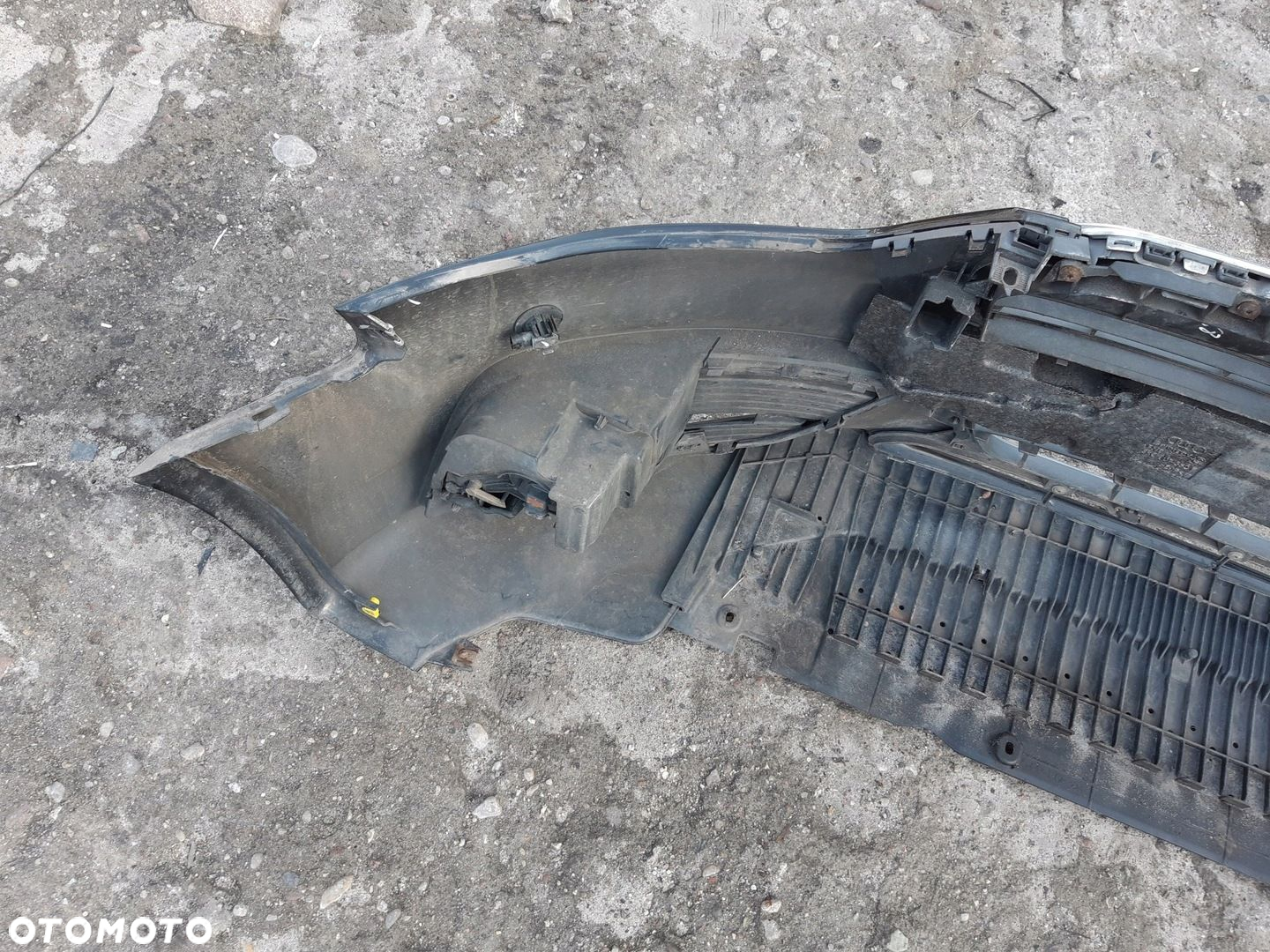 AUDI A4 B8 LIFT ZDERZAK PRZÓD PRZEDNI PDC LY9B - 9
