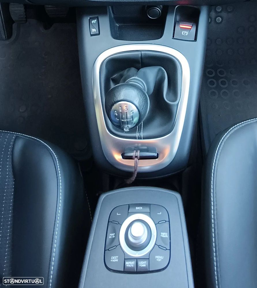 Renault Scénic 1.5 dCi Exclusive SS - 27