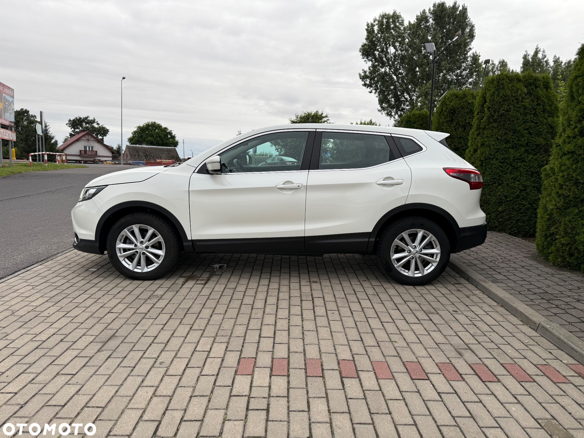Nissan Qashqai - 4