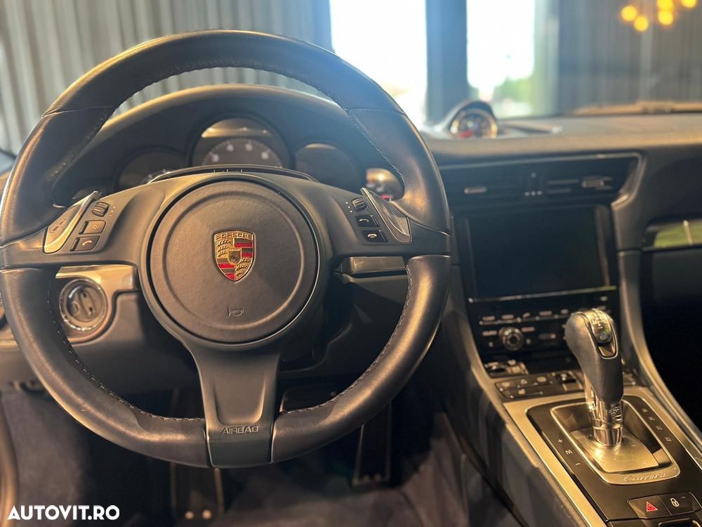 Porsche 911 - 25