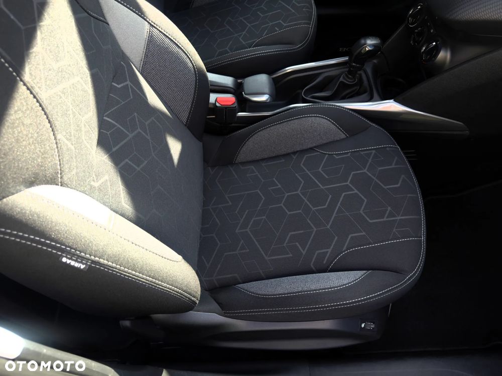Peugeot 2008 1.2 Pure Tech Style - 26