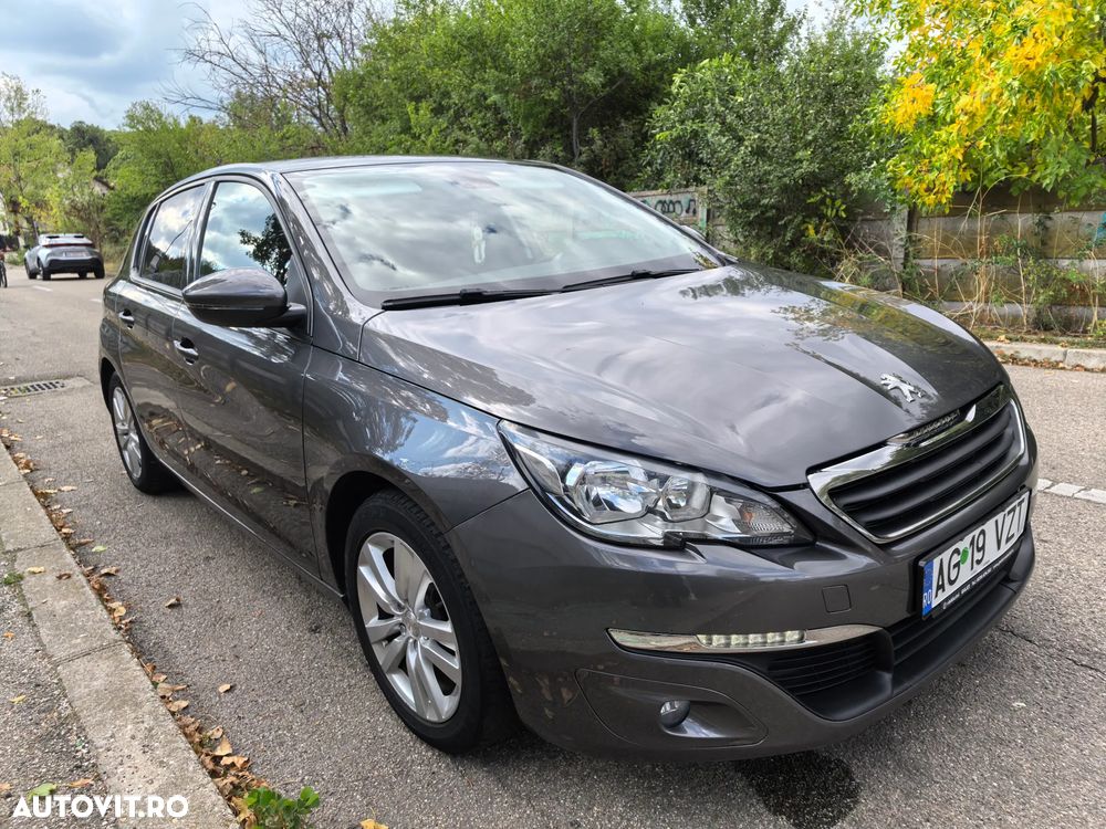 Peugeot 308 1.2 L PureTech Turbo Allure - 2
