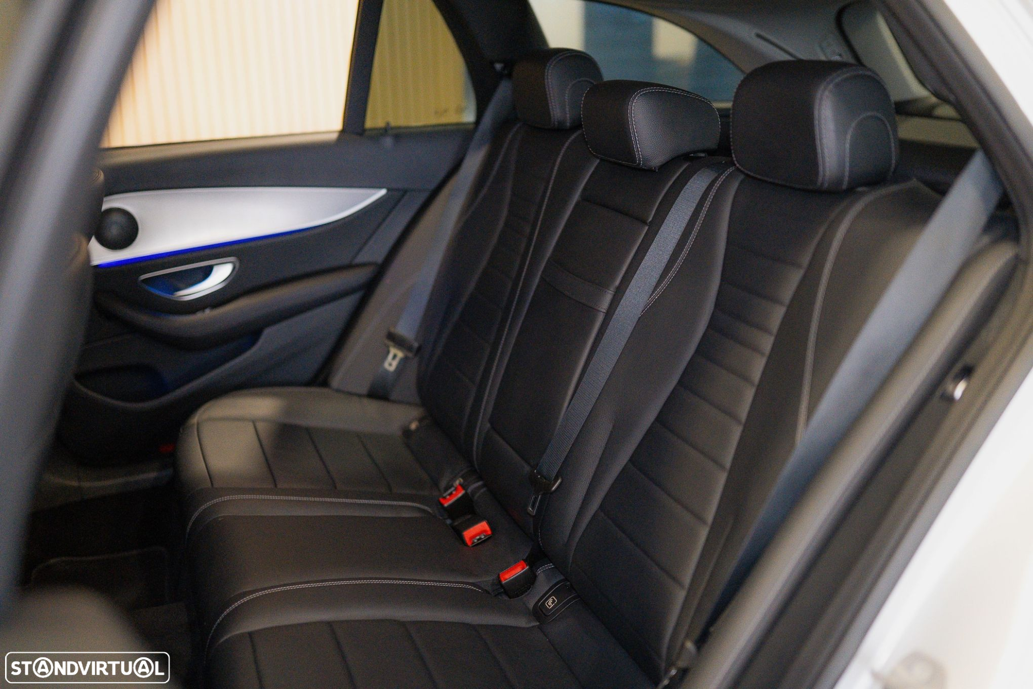 Mercedes-Benz E 220 d AMG - 33
