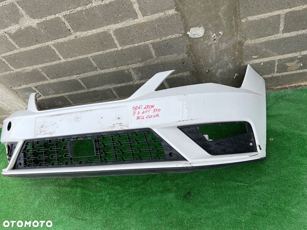 SEAT LEON III 3 5F0 LIFT BEZ DZIUR ZDERZAK PRZEDNI - 4