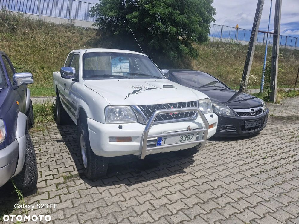 Mitsubishi L200 - 2