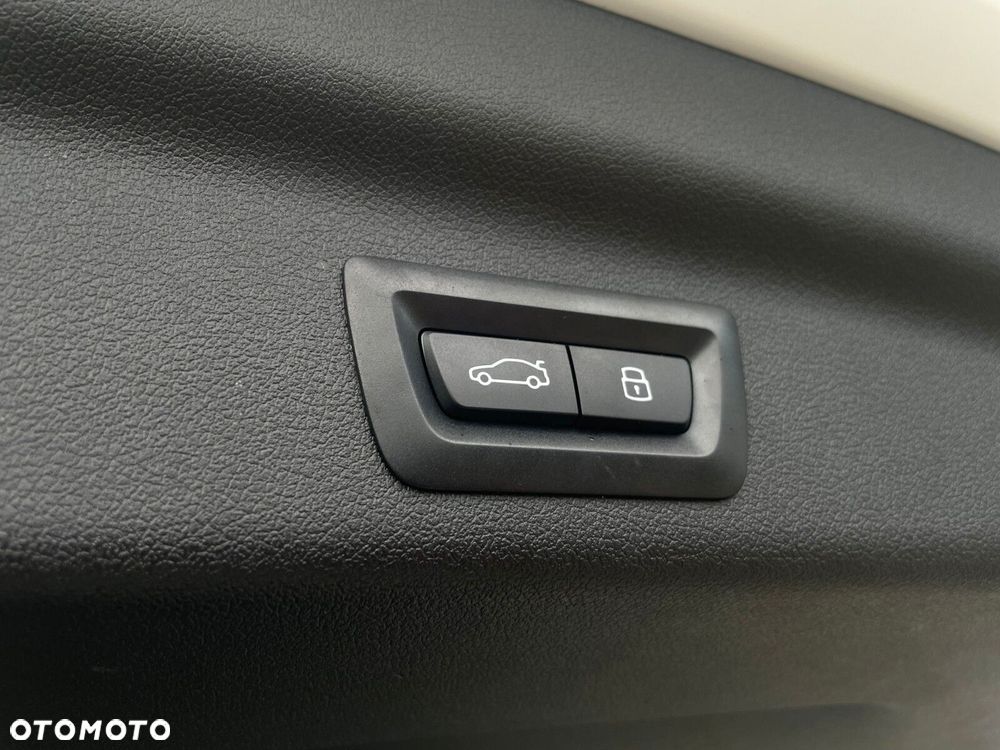 BMW X1 sDrive18i M Sport - 23