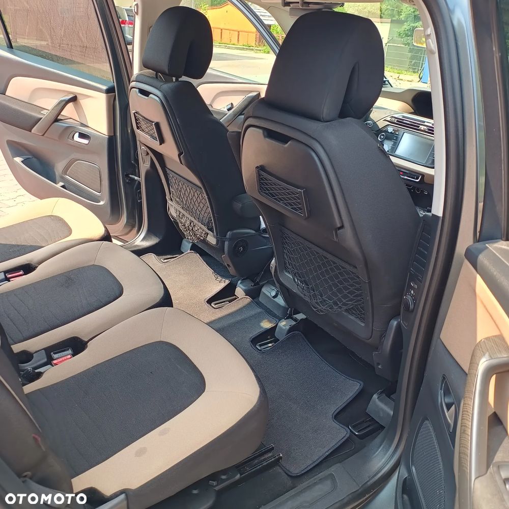 Citroën C4 Picasso - 8