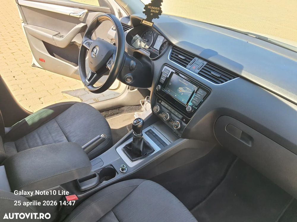 Skoda Octavia 2.0 TDI Style - 20