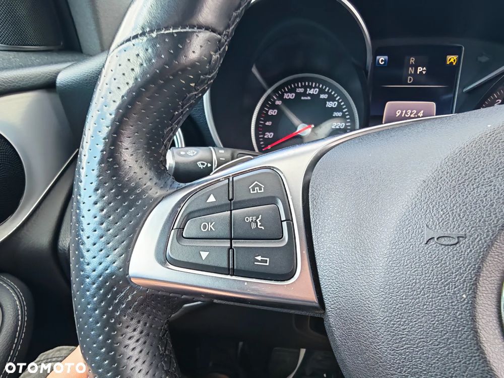 Mercedes-Benz GLC - 15