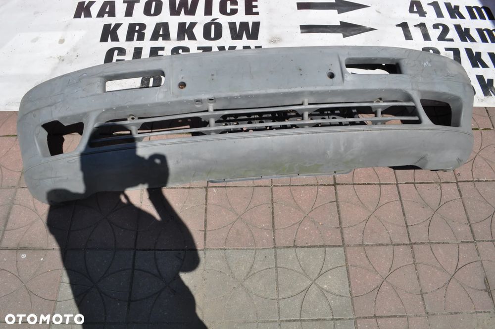 mercedes vito W638 zderzak nr 31467 WYSYŁKA - 2