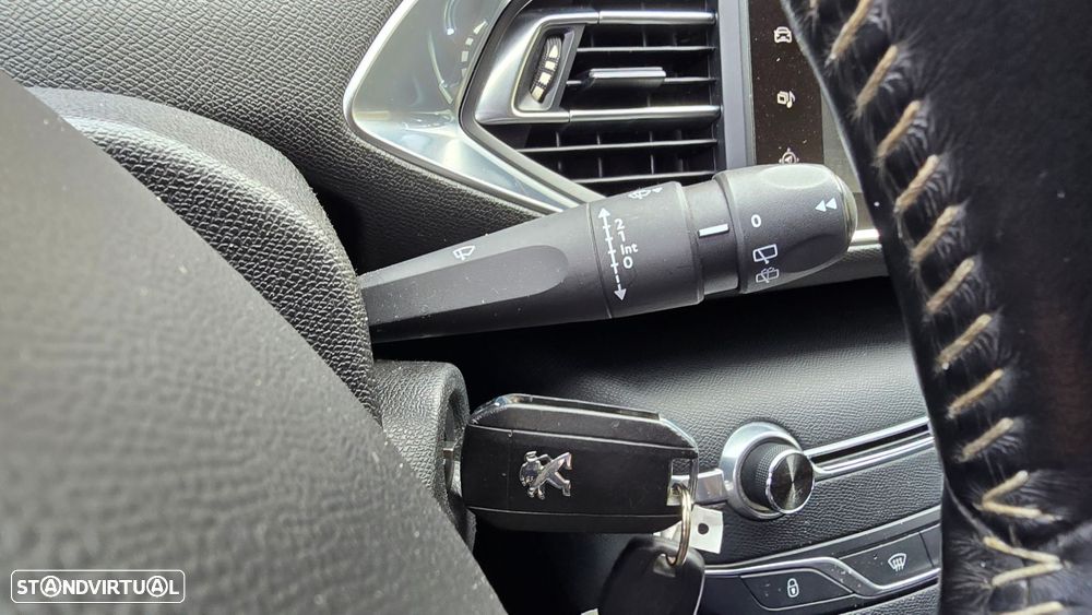 Peugeot 308 SW 1.6 BlueHDi Access - 17