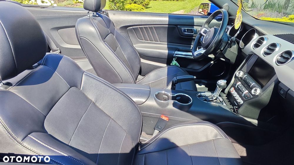 Ford Mustang 2.3 EcoBoost - 11
