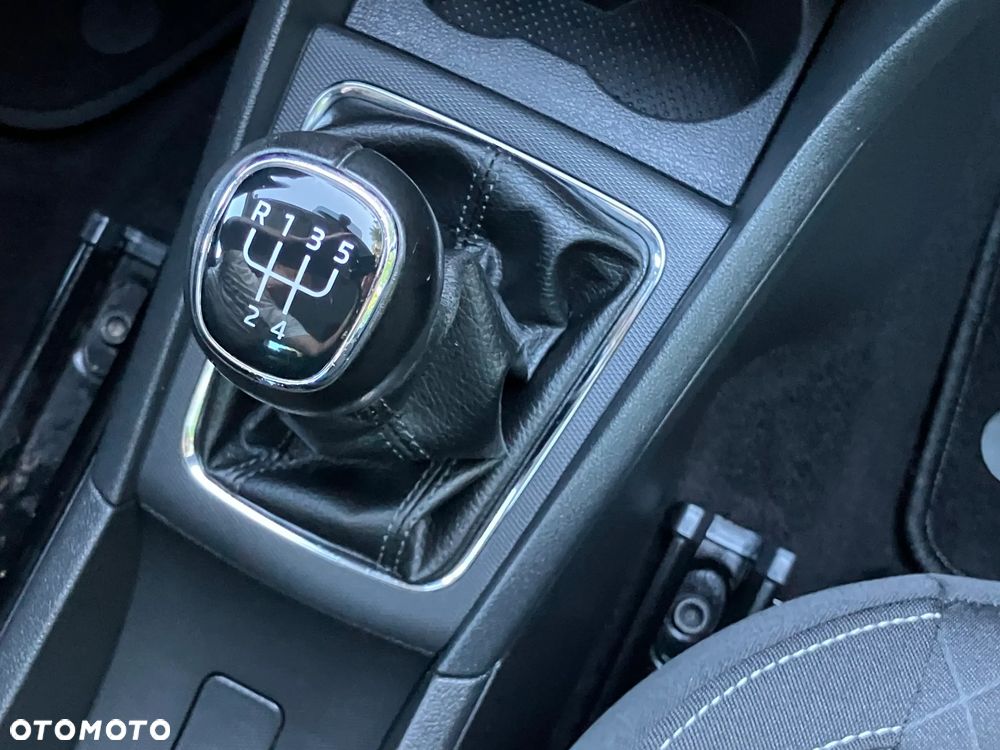 Skoda RAPID 1.0 TSI Monte Carlo - 28