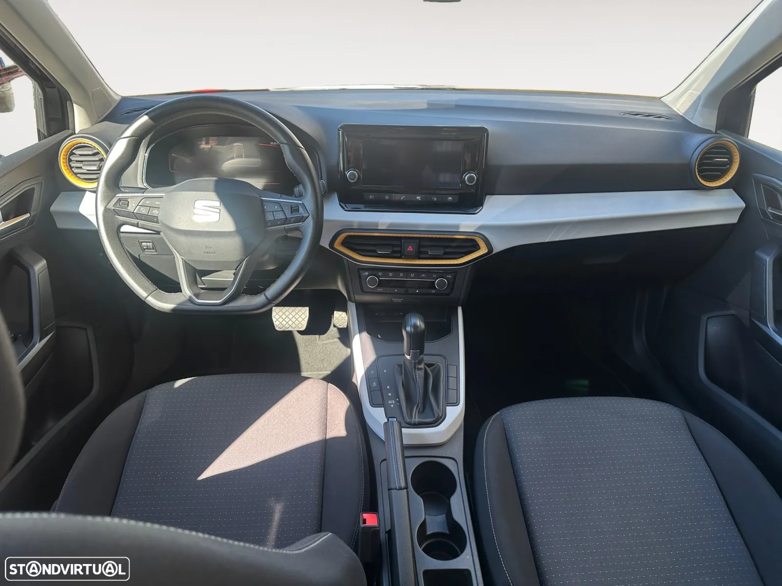SEAT Arona 1.0 TSI Style DSG - 11