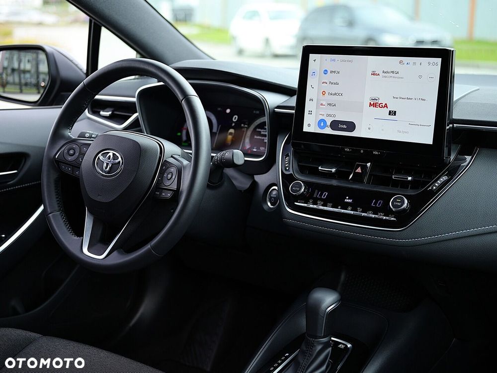 Toyota Corolla 1.8 Hybrid Comfort - 21