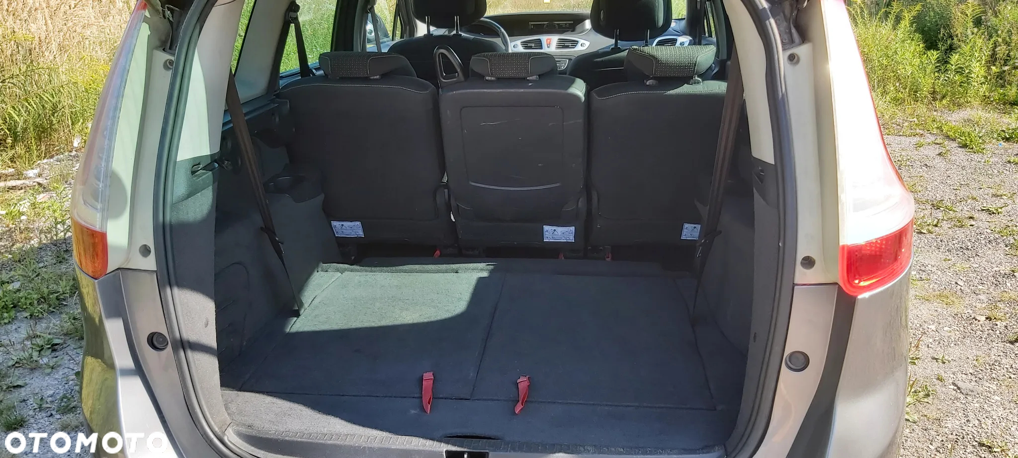 Renault Grand Scenic - 15