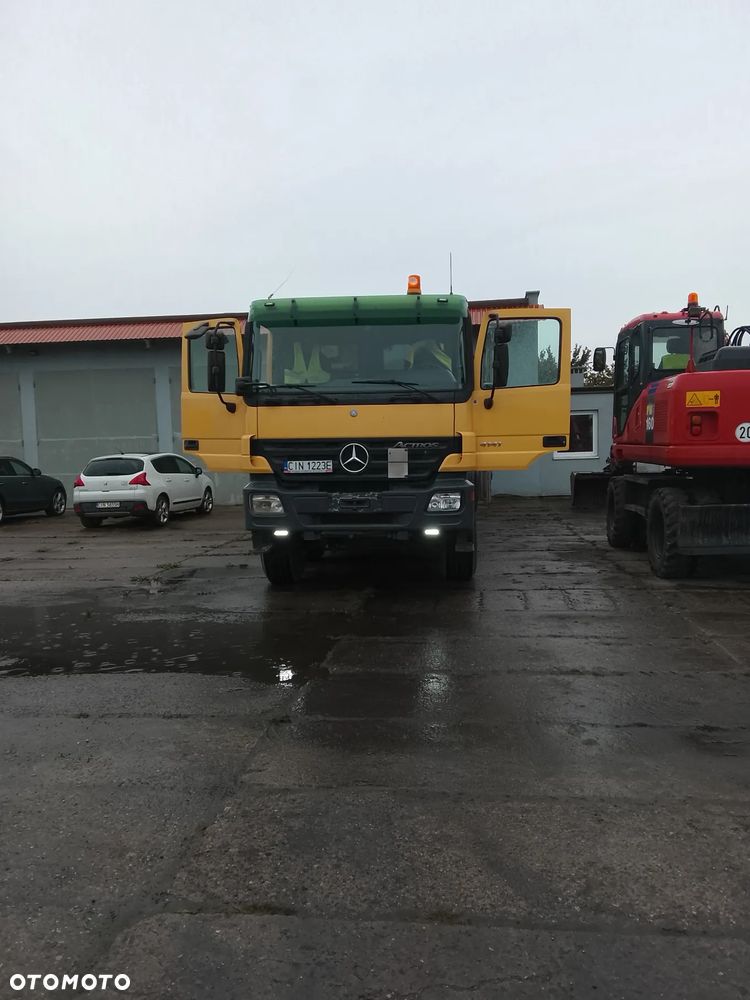 Mercedes-Benz Actros 4141 8x8 - 1