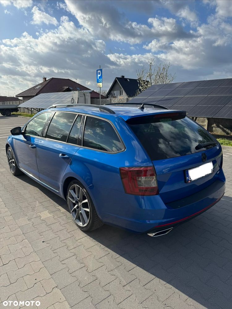 Skoda Octavia 2.0 TSI RS - 7