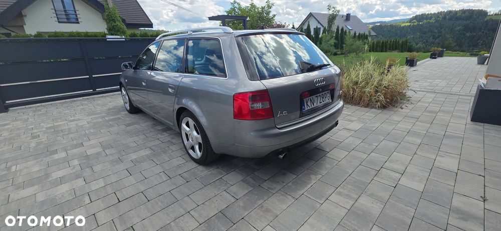 Audi A6 Avant 2.4 quattro - 3