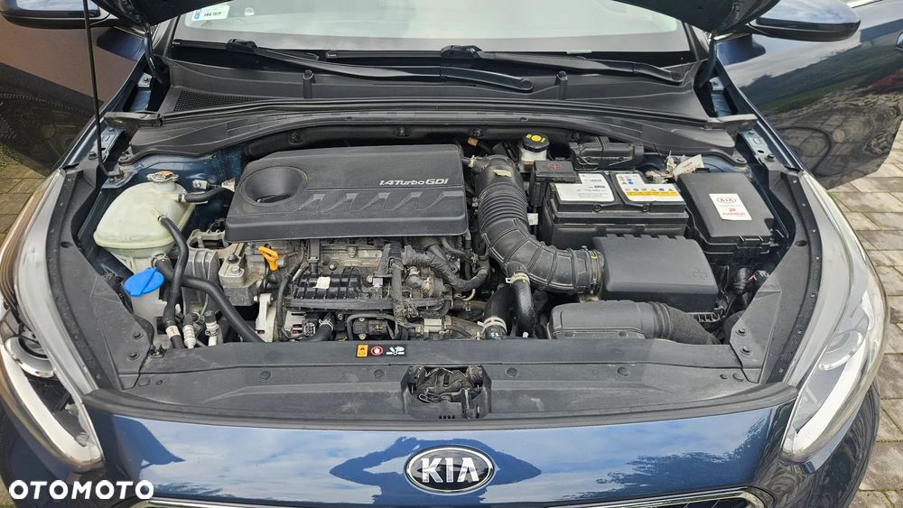 Kia Ceed 1.4 T-GDI M - 13