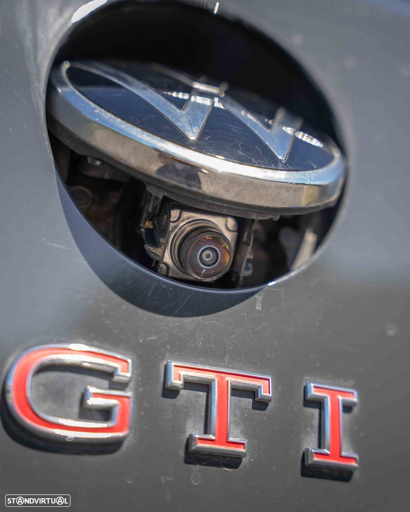 VW Golf 2.0 TSI OPF DSG GTI - 12