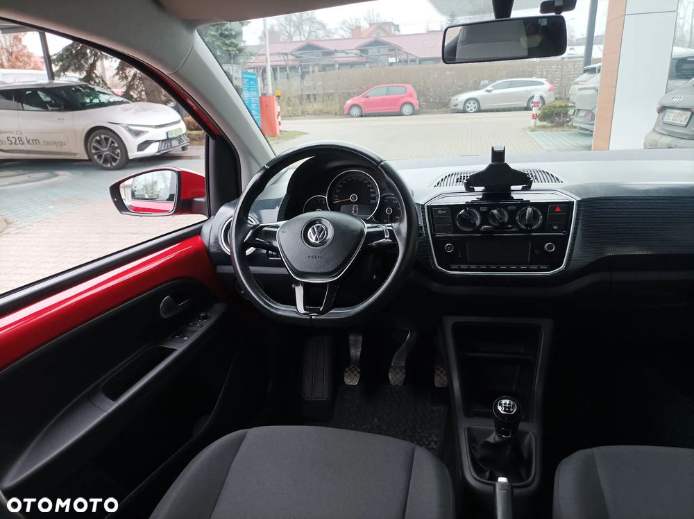 Volkswagen up! 1.0 move - 19