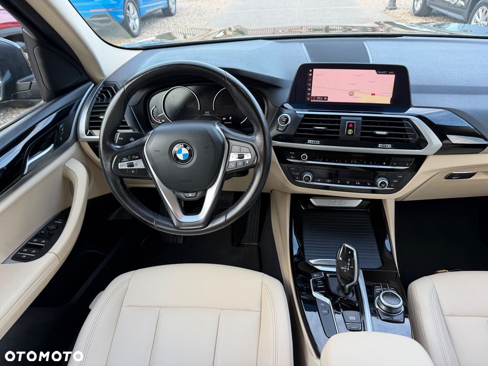 BMW X3 xDrive20i sport - 11