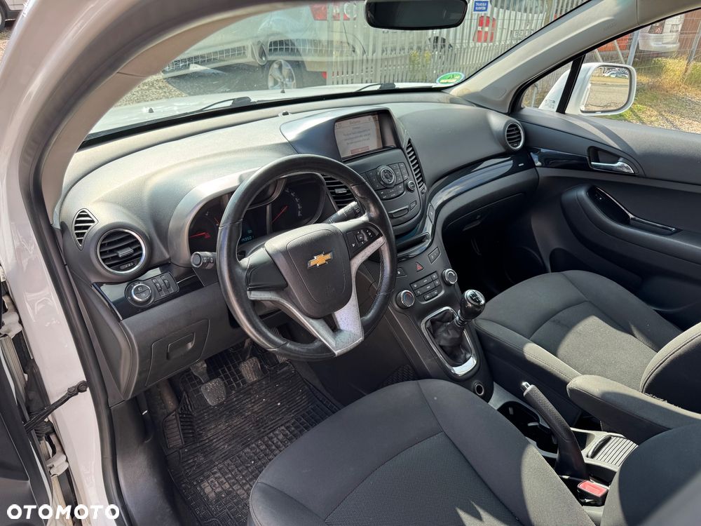 Chevrolet Orlando - 13