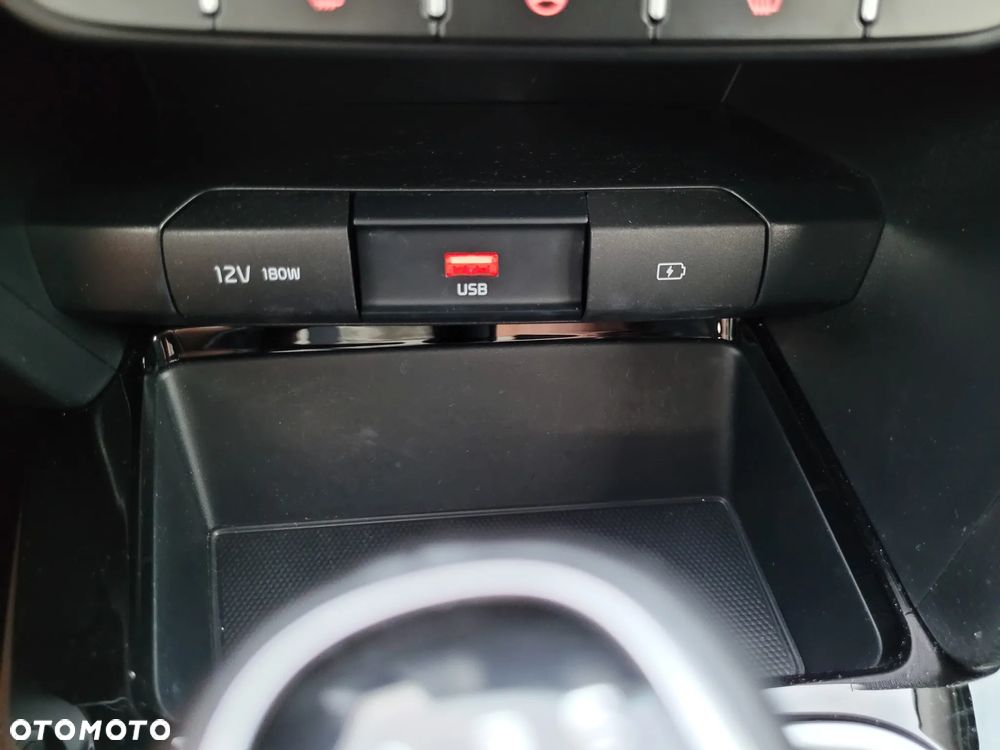 Kia Ceed 1.0 T-GDI 120 OPF Edition 7 - 24