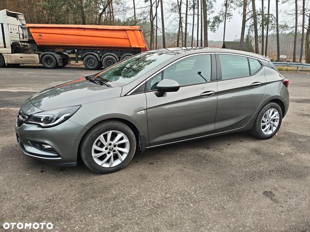 Opel Astra 1.4 T Dynamic - 10