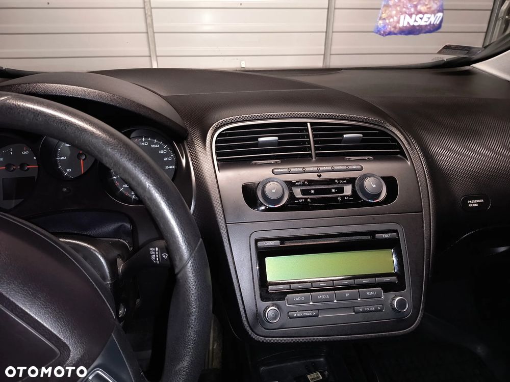 Seat Altea 1.6 TDI DPF CR Ecomotive Reference Copa - 12