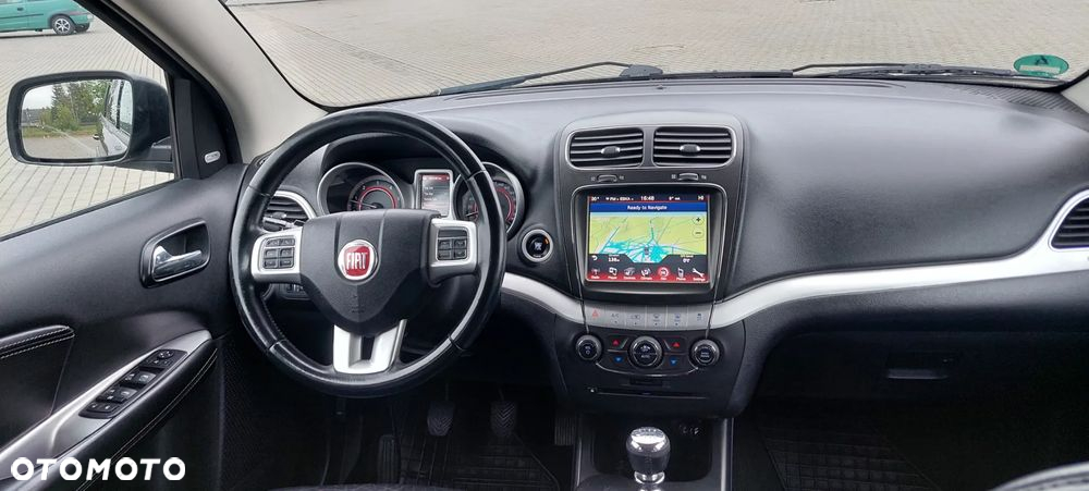 Fiat Freemont 2.0 Multijet Lounge - 23