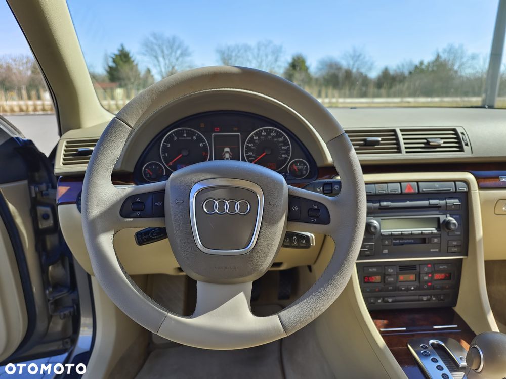 Audi A4 Limousine 2.0 T FSI multitronic - 13