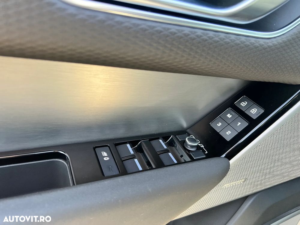 Land Rover Range Rover Velar 2.0 P400e PHEV SE - 24