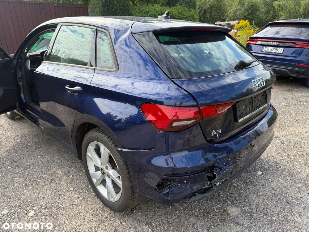 Audi A3 Sportback 30 TDI design - 13