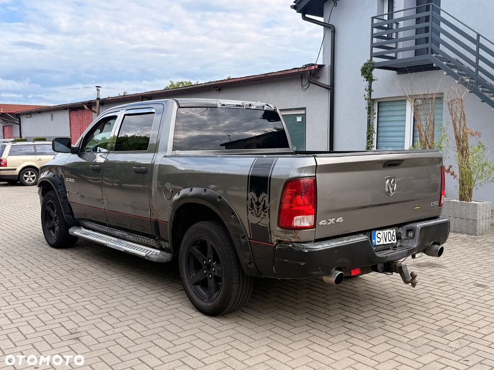 Dodge RAM 5.7 4WD HEMI - 3