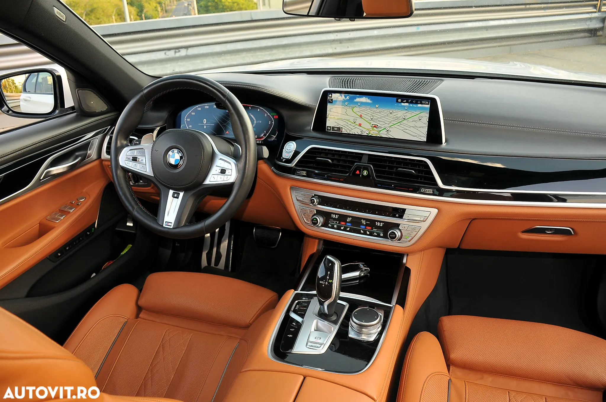 BMW Seria 7 740d xDrive - 14