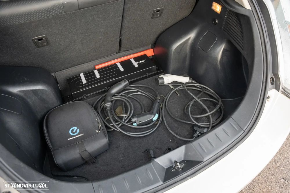 Nissan Leaf Tekna 30 kWh - 23