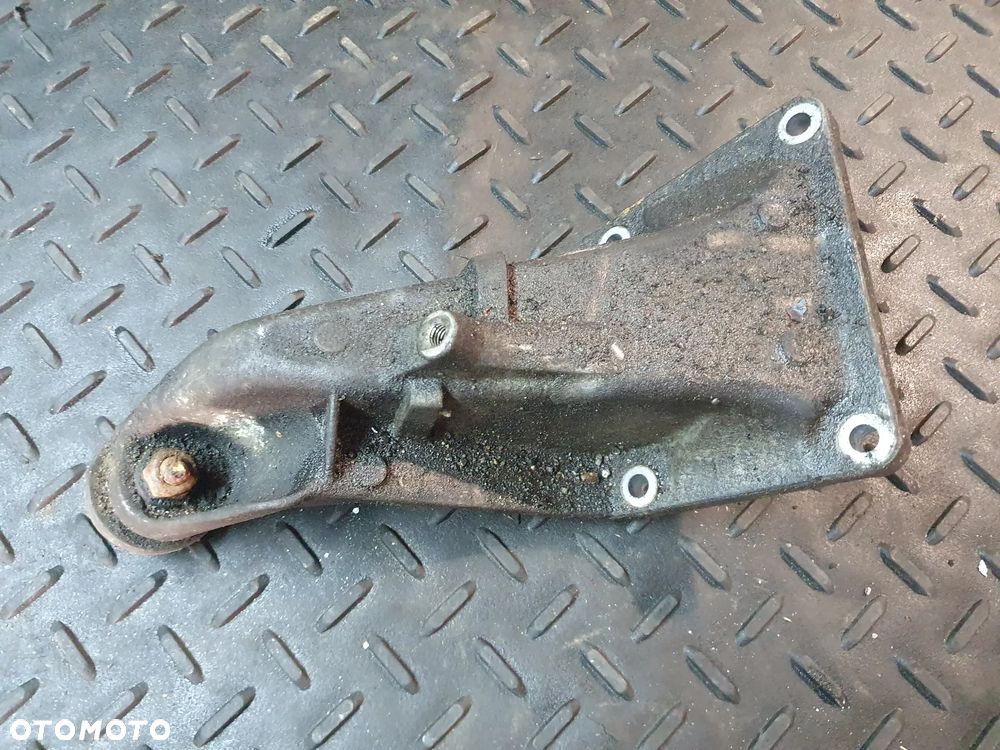 MOCOWANIE ŁAPA SILNIKA PRZEDNIA PRZÓD LEWA BMW E46 2.5 R6 1094697 - 2