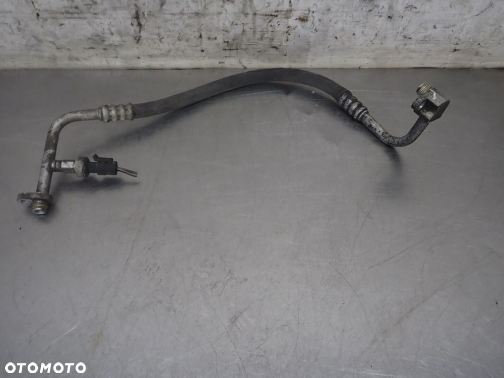 PRZEWÓD KLIMATYZACJI RENAULT TRAFIC II 1.9 - 1