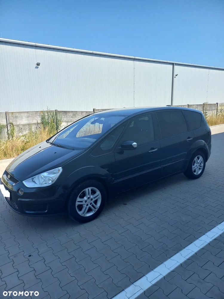 Ford S-Max - 8