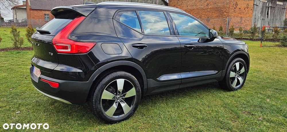 Volvo XC 40 T3 Geartronic Momentum Pro - 6