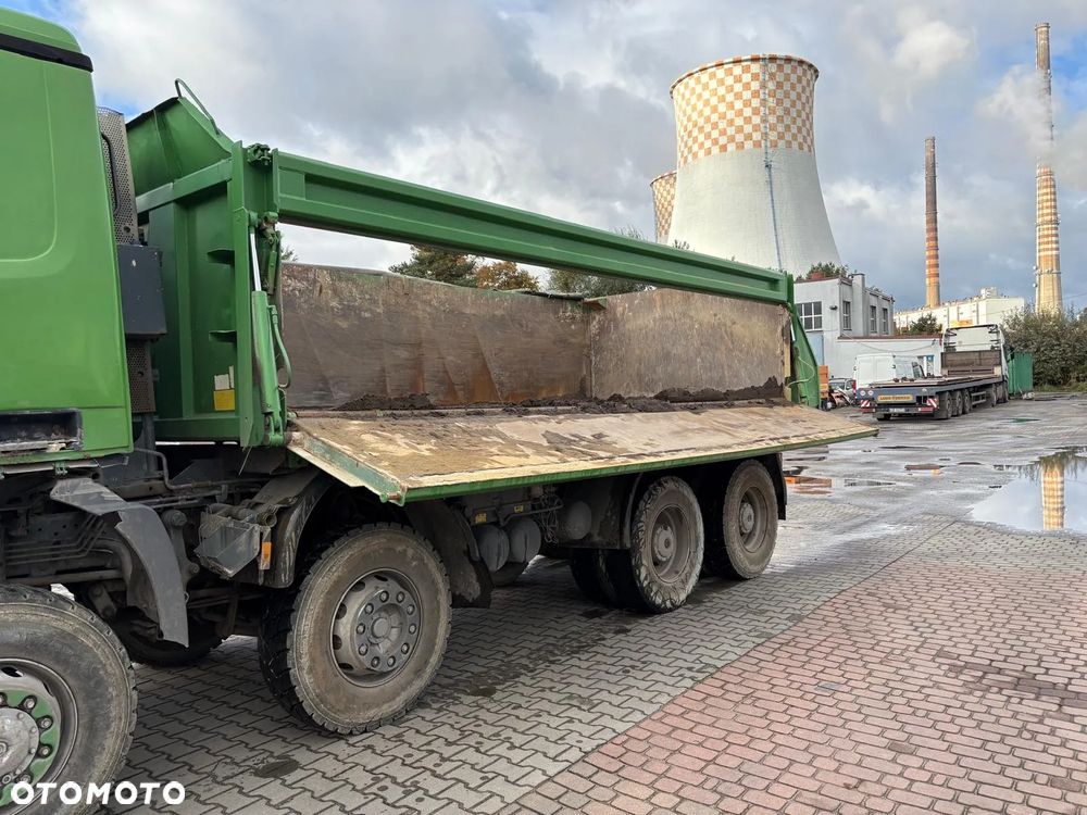 Mercedes-Benz Actros - 8