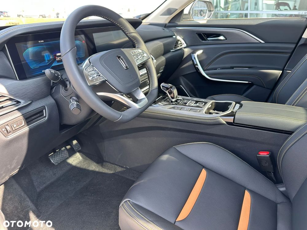 Bestune T77 1.5T Business DCT - 7