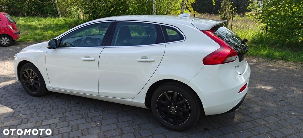 Volvo V40 D3 Momentum - 3