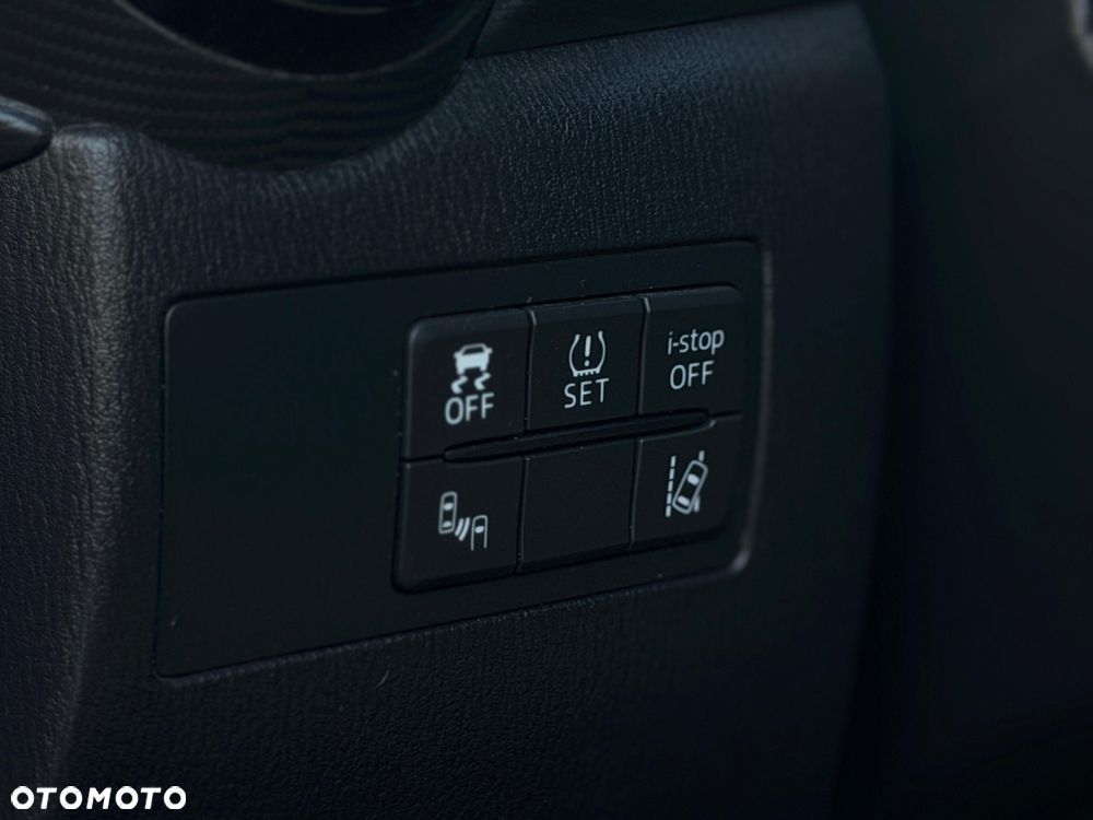 Mazda 2 SKYACTIV-G 90 White Edition - 10